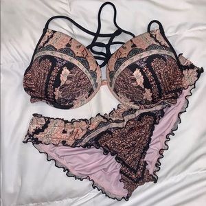 VS • bathing suit set